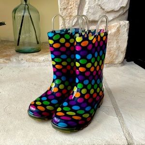 Kid’s light up rain boots size 12 and 13, like new